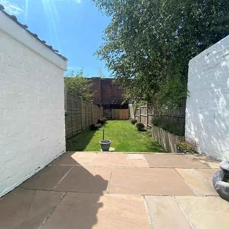 Сasa de vacaciones Comfortable Escape Near Gloucester Road *